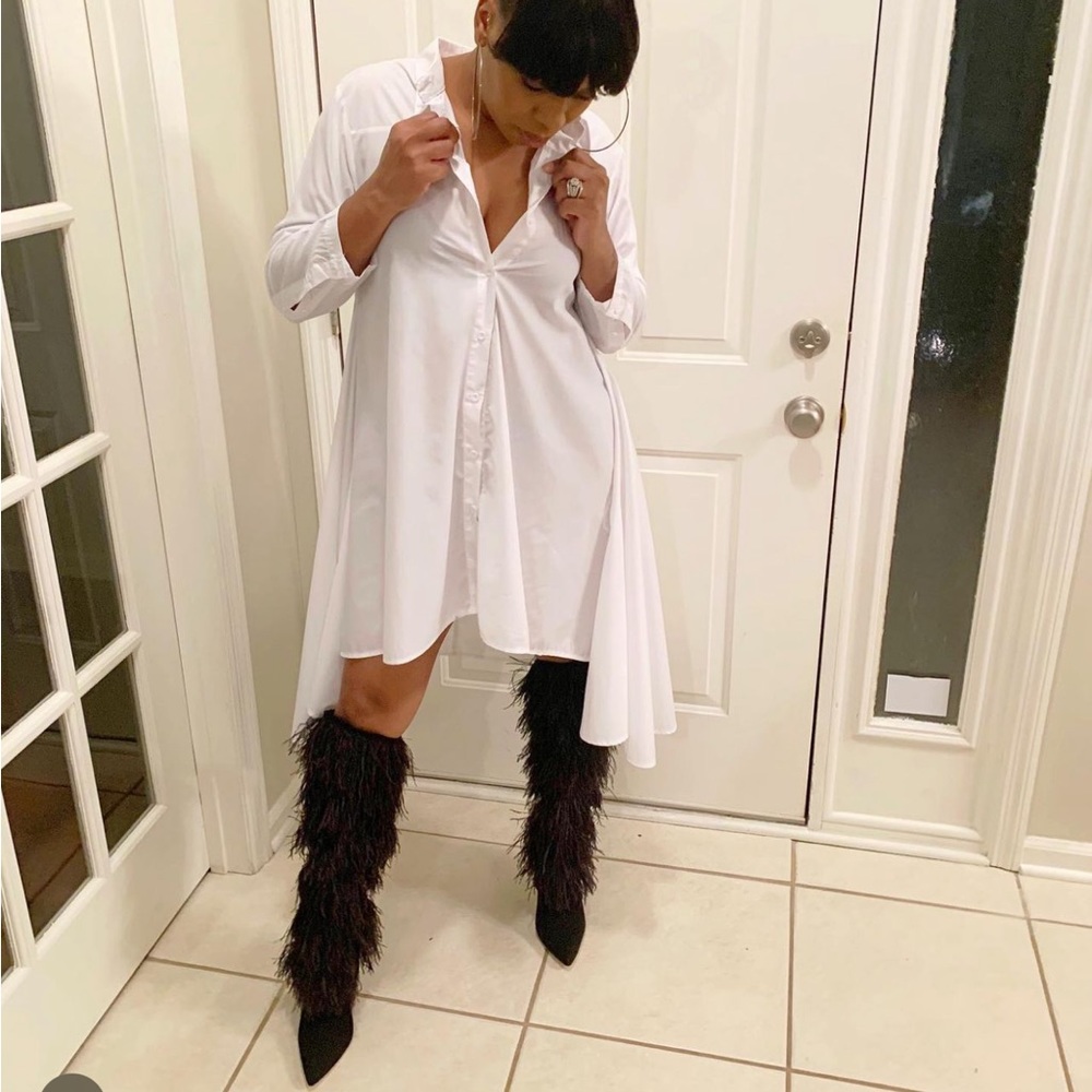 Jessica Simpson feather boots